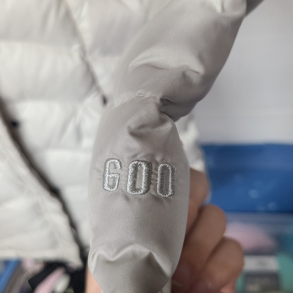 The North Face Parka Women's Size Medium Cream 600 Down Puffer Parka Jacket - Picture 3 of 8